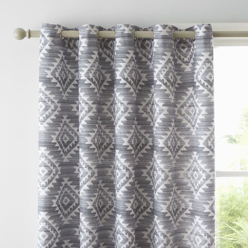 Szürke függöny szett 2 db-os 229x168 cm Aztec Geo – Catherine Lansfield