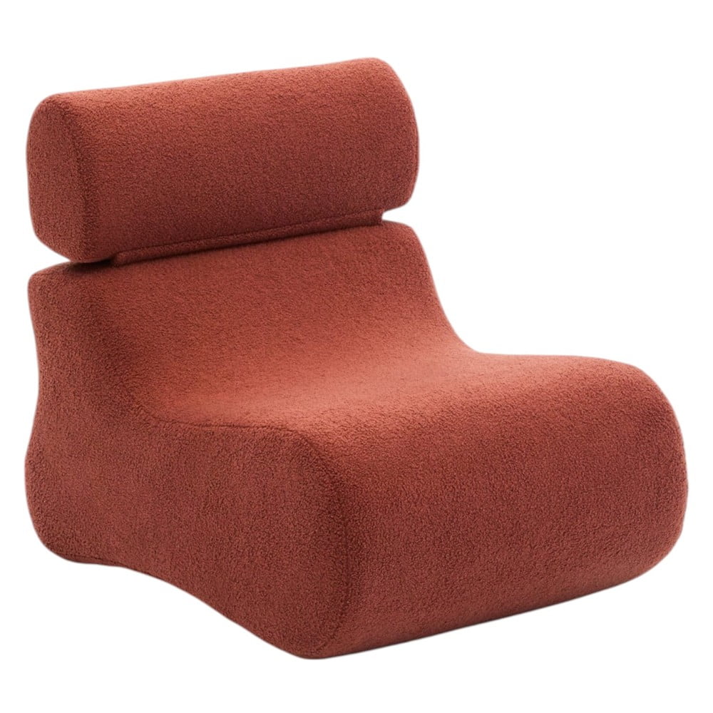 Terrakotta színű buklé fotel Club – Kave Home